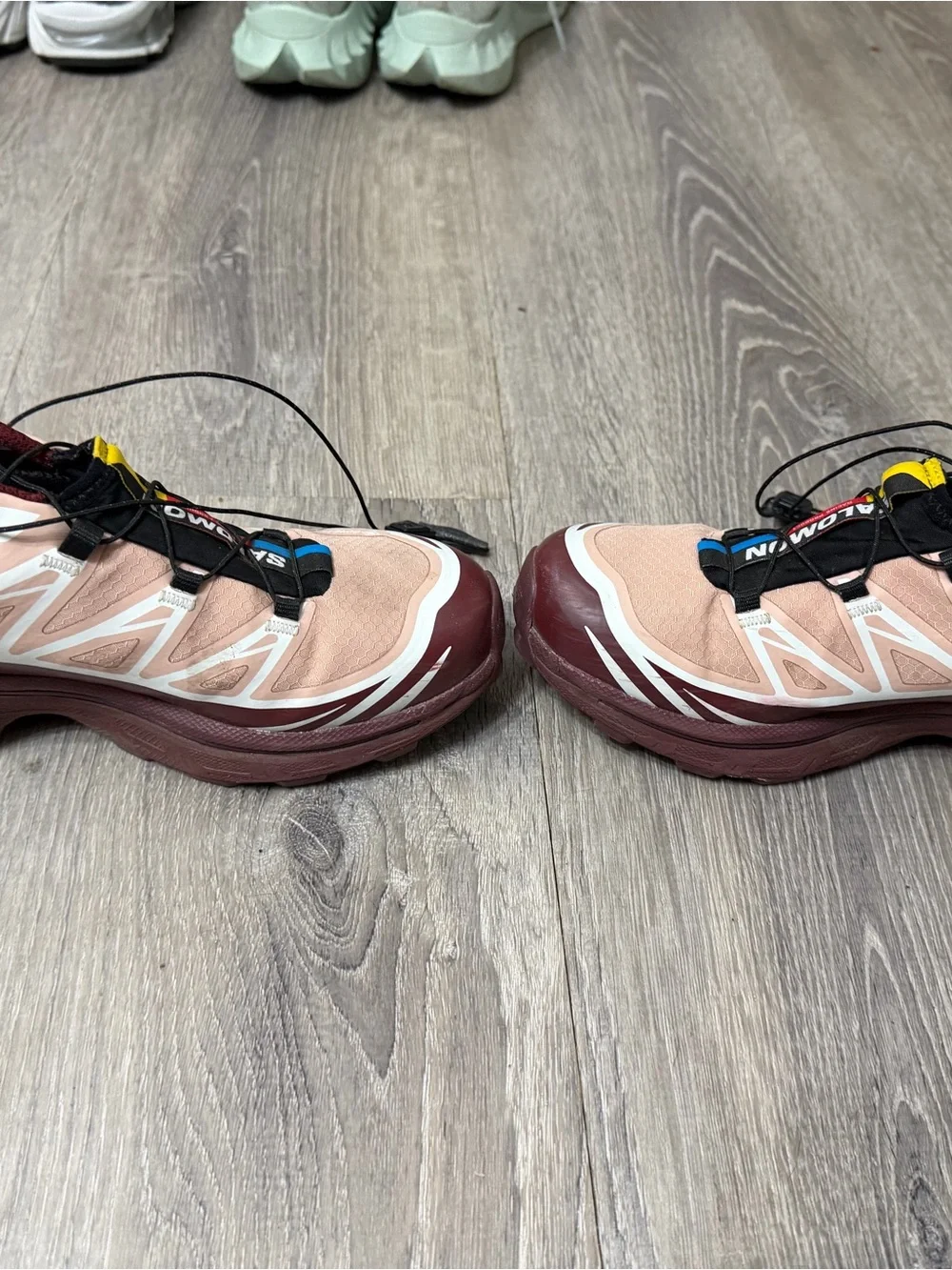 Salomon XT-6 GORE-TEX Pink Burgundy Sneakers LIKE NEW